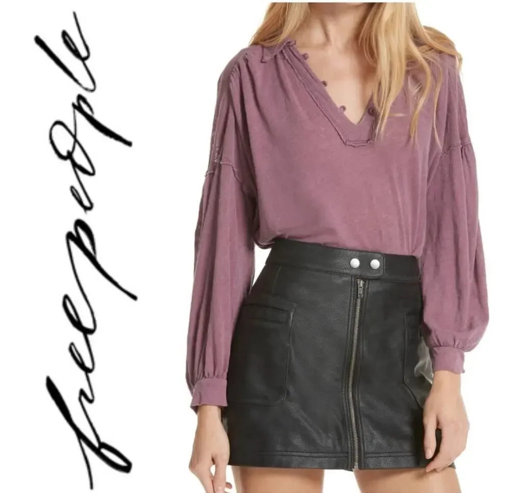 Free People rush hour mulberry peasant Henley top blouse v-neck NWT purple linen